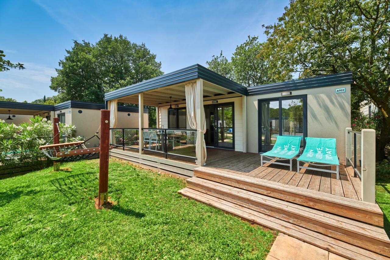 Camping Stella Maris Mobile Homes Umago Esterno foto